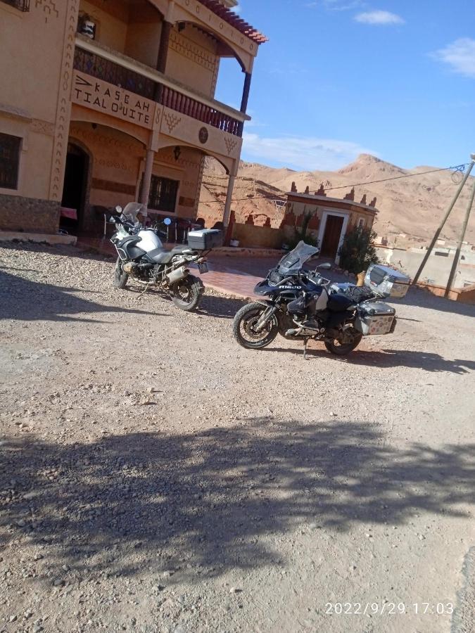 Kasbah Tialouite Hotel Kelaat-M'Gouna ภายนอก รูปภาพ